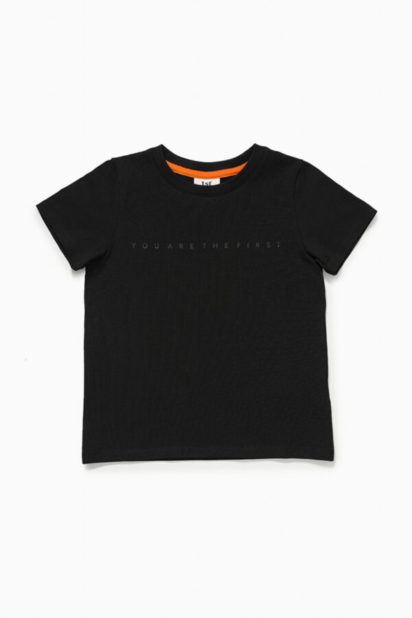 Футболка. Базовая черная