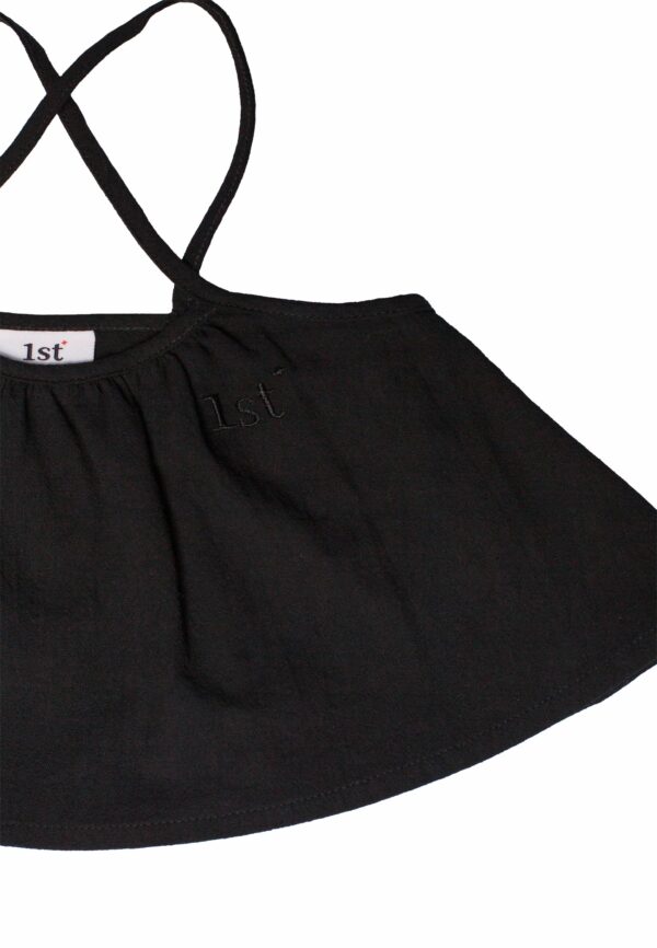 Топ. Топ на тонких бретелях