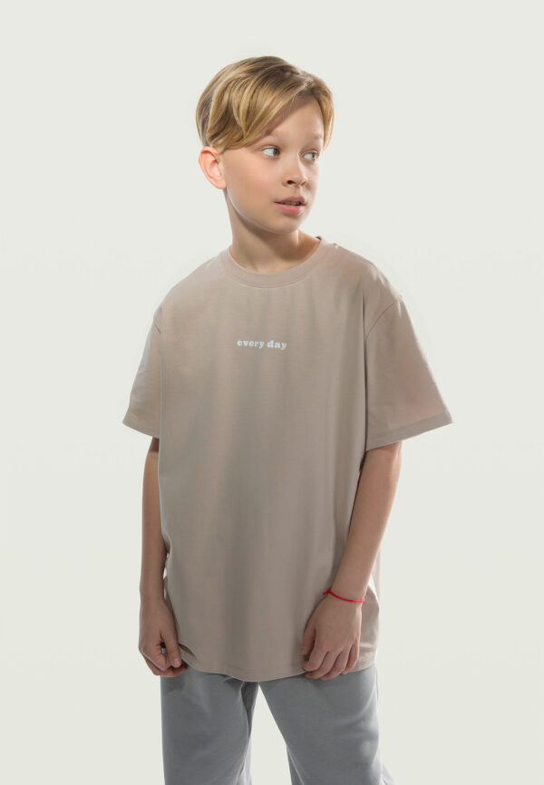 Футболка "Every day"