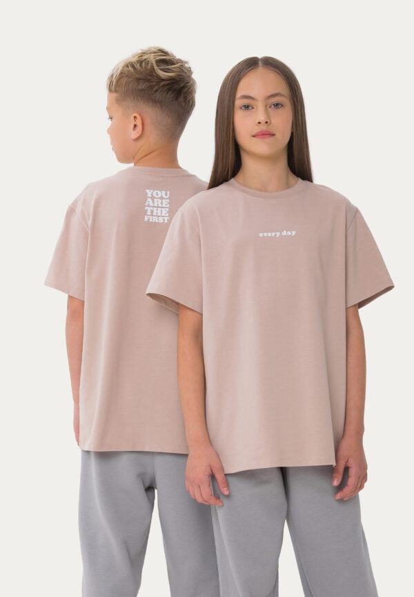 Футболка "Every day"