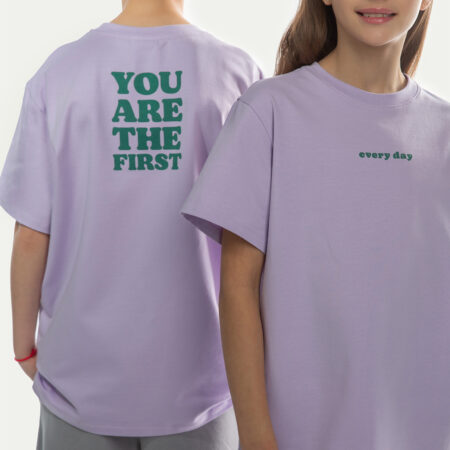 фиолетовый